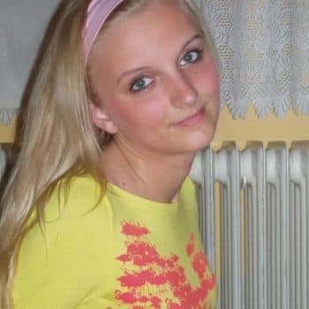 Tara Rencontre bdsm Mols