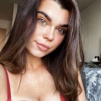 Kelsy - Rencontre BDSM à Les Verrières Profil de Kelsy, 38 ans, Rencontre BDSM à Les Verrières (Neuchâtel)