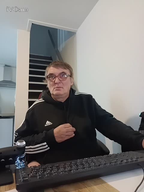 Nessim - Rencontre BDSM à Thörishaus Profil de Nessim, 42 ans, Rencontre BDSM à Thörishaus (Berne)