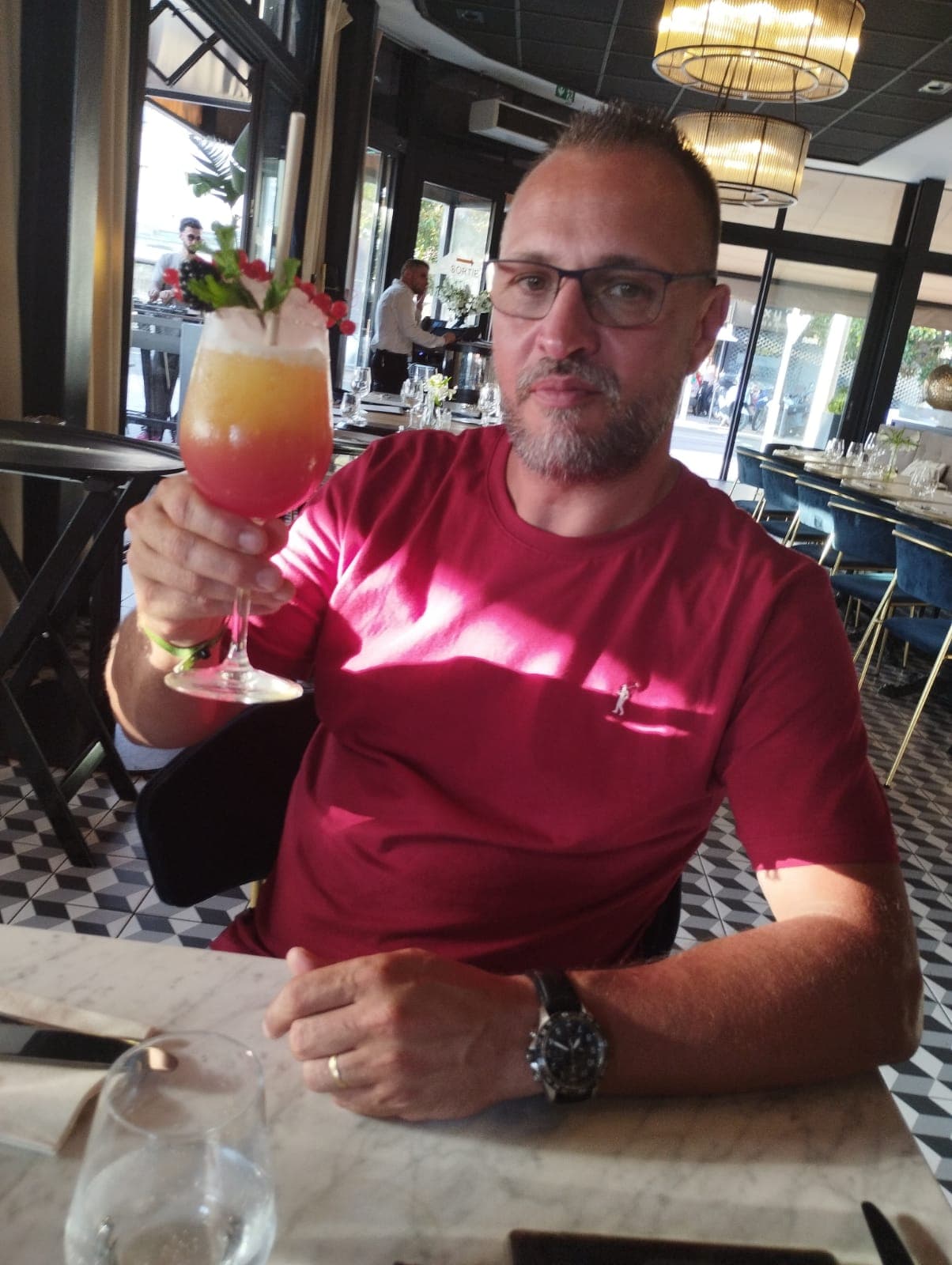 Saad - Rencontre BDSM à Eggiwil Profil de Saad, 30 ans, Rencontre BDSM à Eggiwil (Berne)