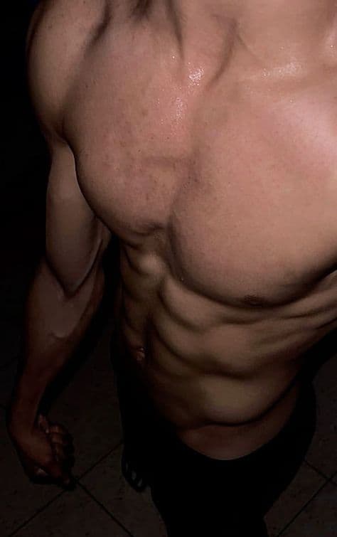 Profil de Séraphin, 26 ans, Rencontre BDSM à Balmberg (Soleure)