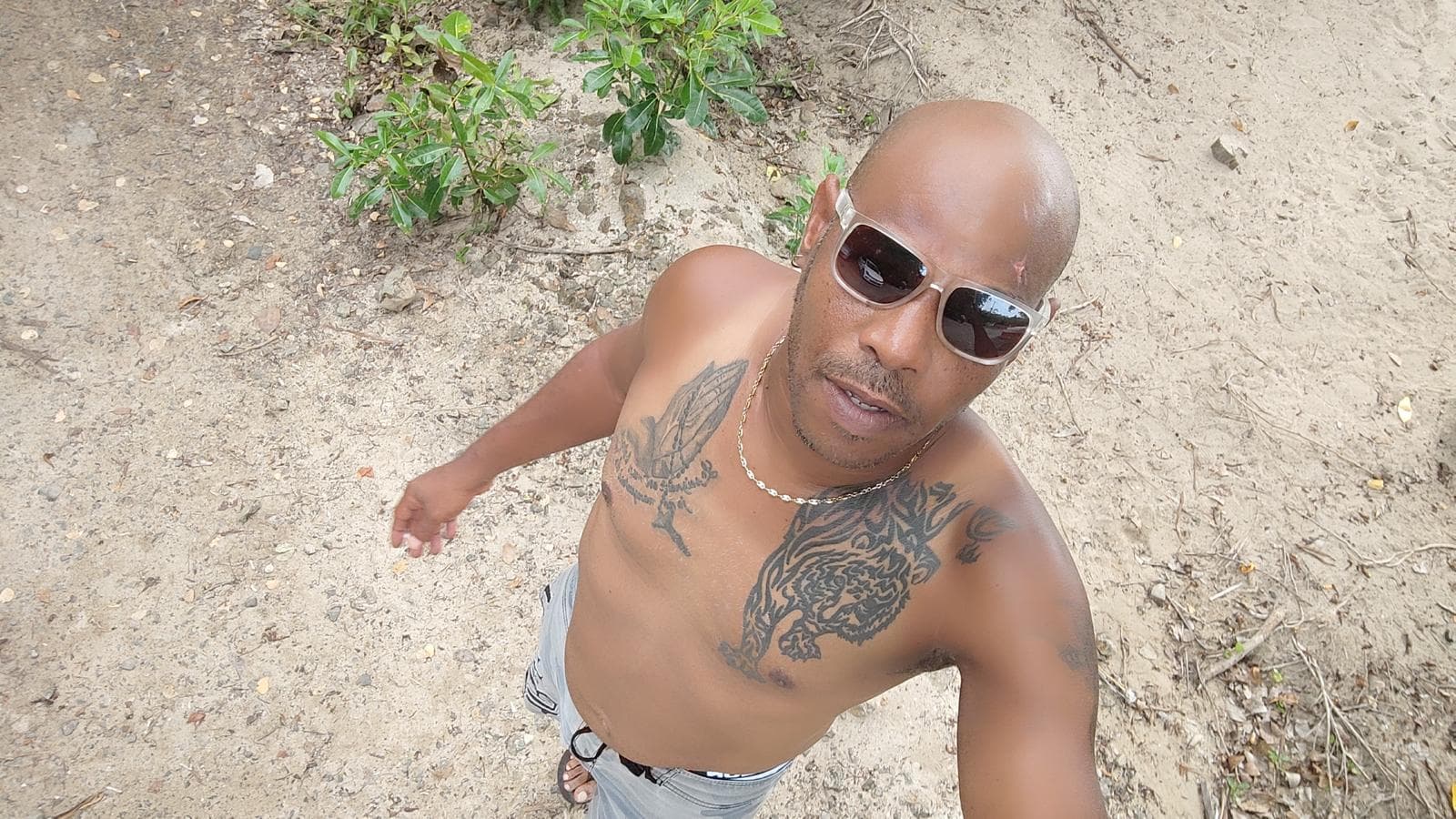 Priam - Rencontre BDSM à Chêne-Bougeries Profil de Priam, 33 ans, Rencontre BDSM à Chêne-Bougeries (Genève)