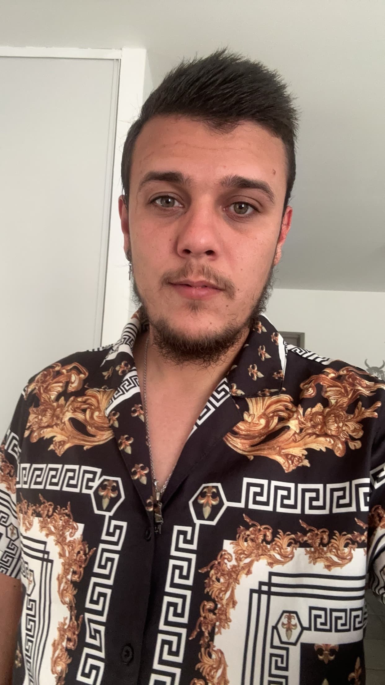 Steven - Rencontre BDSM à Oppens Profil de Steven, 26 ans, Rencontre BDSM à Oppens (Vaud)