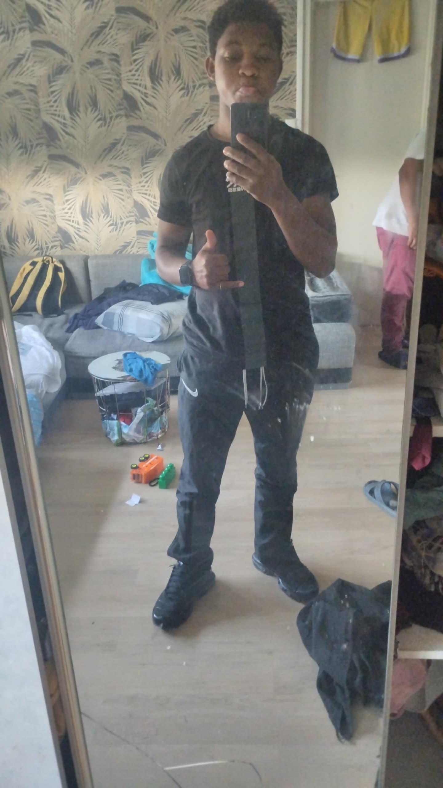 Elon - Rencontre BDSM à Kleinwangen Profil de Elon, 32 ans, Rencontre BDSM à Kleinwangen (Lucerne)