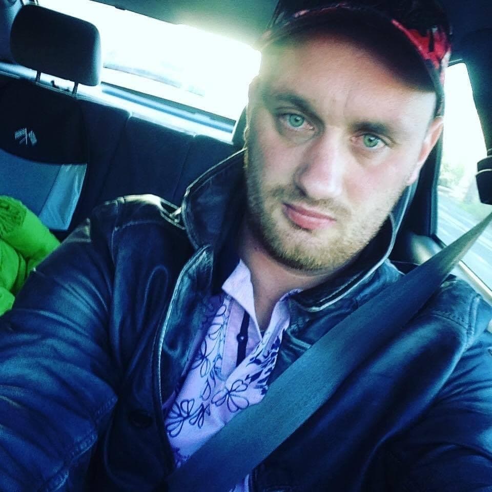 Profil de Yasin, 34 ans, Rencontre BDSM à Chavannes-les-Forts (Fribourg)