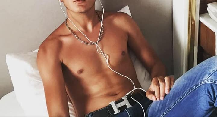 Bakary - Rencontre BDSM à Ganterschwil Profil de Bakary, 38 ans, Rencontre BDSM à Ganterschwil (Saint-Gall)