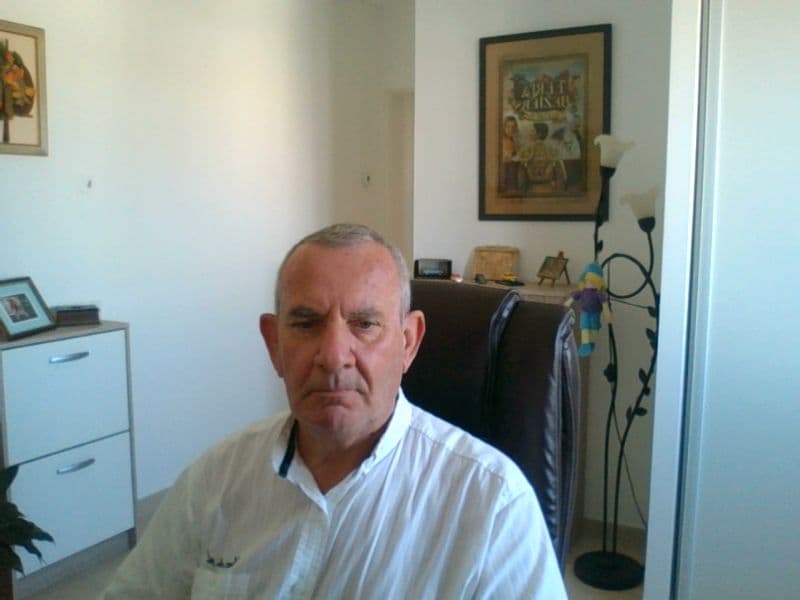 Juliann Rencontre bdsm Litzirüti