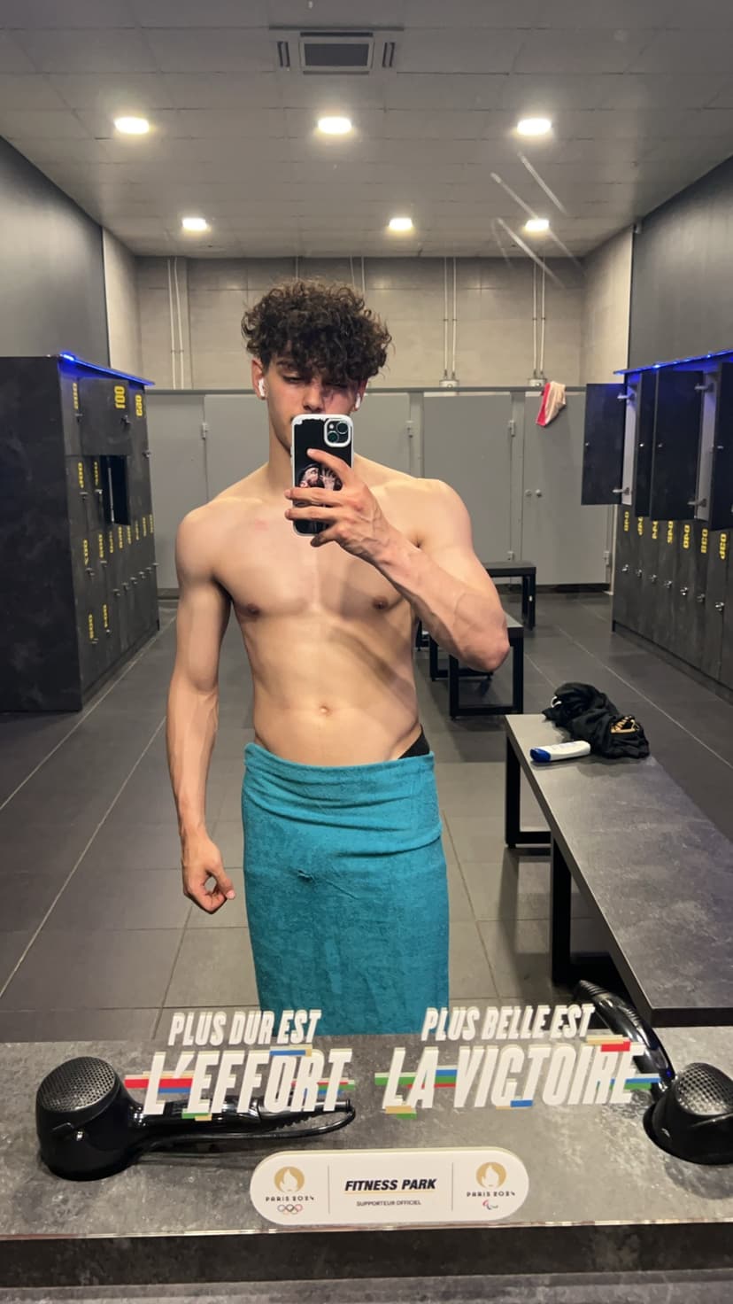 Kyle Rencontre bdsm Neggio