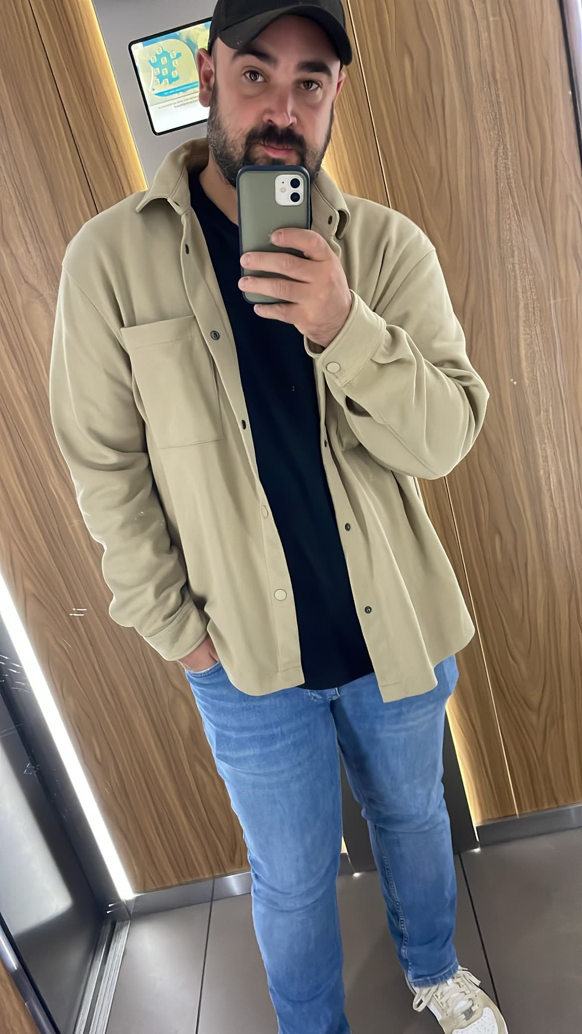 Profil de Yaniss, 40 ans, Rencontre BDSM à Wildberg (Zurich)