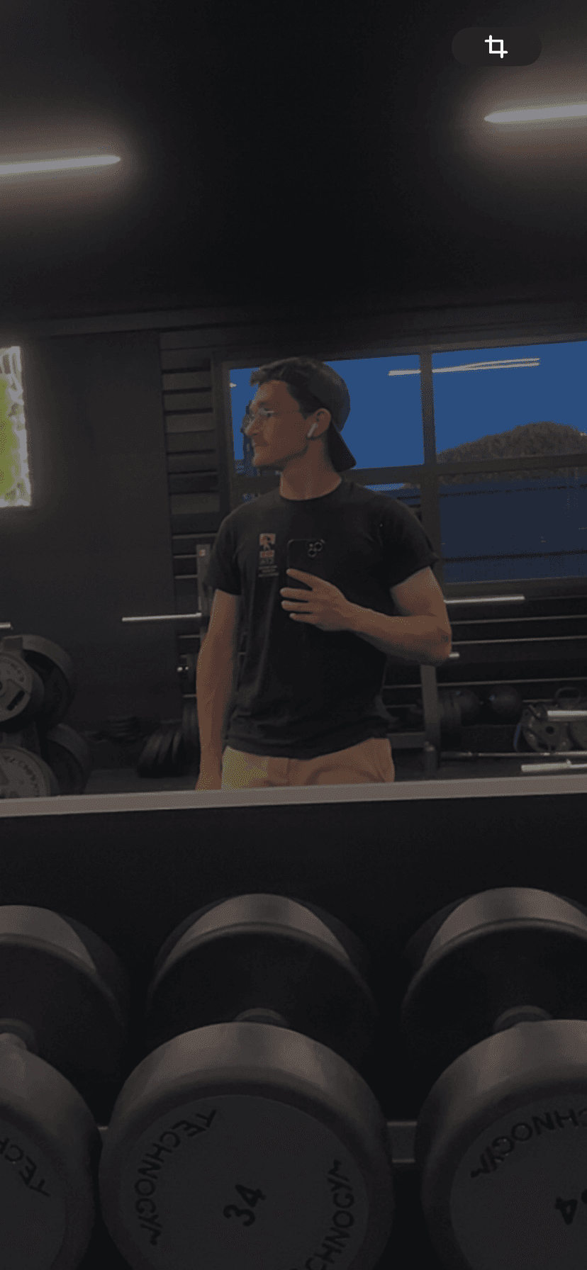 Adan Rencontre bdsm Tschugg