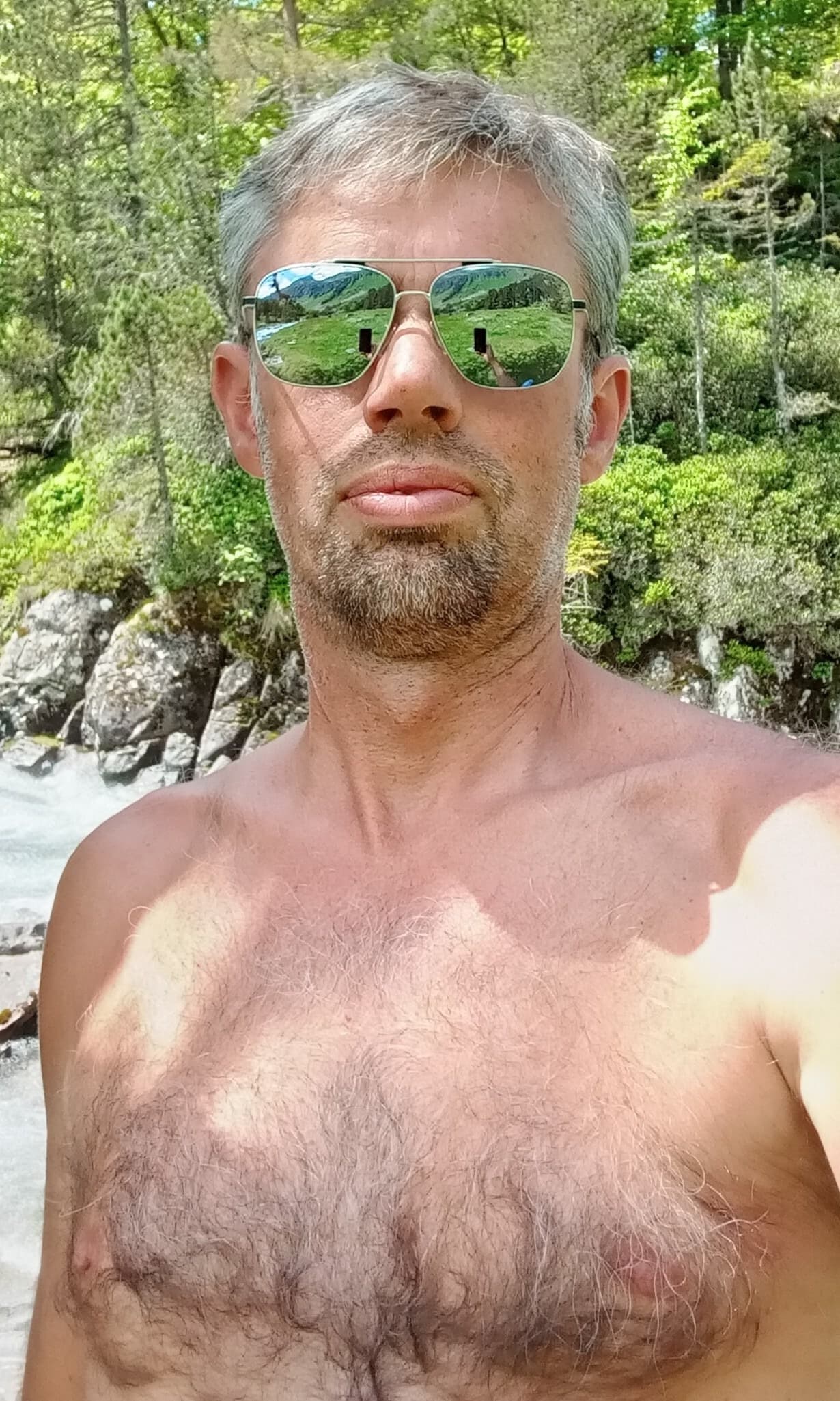 Profil de Kingsley, 36 ans, Rencontre BDSM à Salins (Valais)
