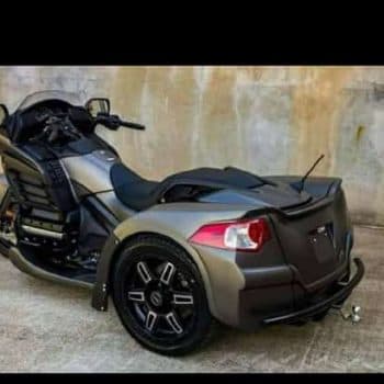 Hana - Rencontre BDSM à Grône Profil de Hana, 27 ans, Rencontre BDSM à Grône (Valais)