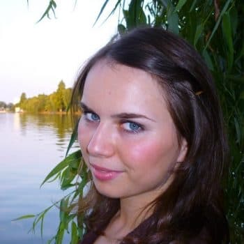 Flora - Rencontre BDSM à Veyrier Profil de Flora, 32 ans, Rencontre BDSM à Veyrier (Genève)