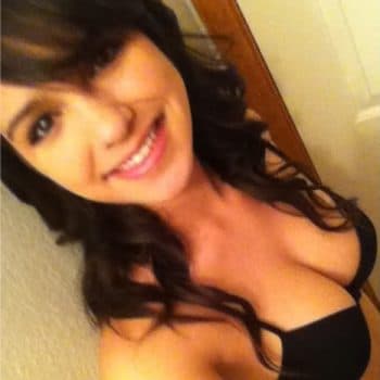 Liyah - Rencontre BDSM à Unterwasser Profil de Liyah, 28 ans, Rencontre BDSM à Unterwasser (Saint-Gall)