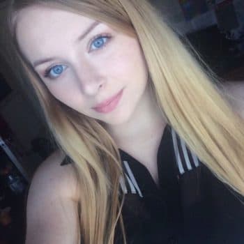 Evie - Rencontre BDSM à Port Profil de Evie, 29 ans, Rencontre BDSM à Port (Berne)