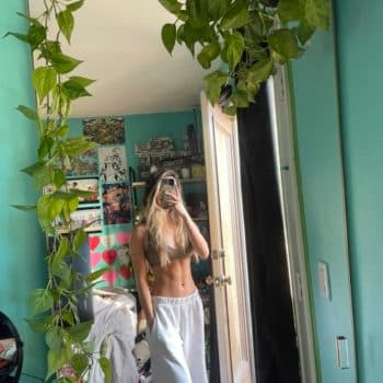 Naomi - Rencontre BDSM à Berne Profil de Naomi, 28 ans, Rencontre BDSM à Berne (Berne)