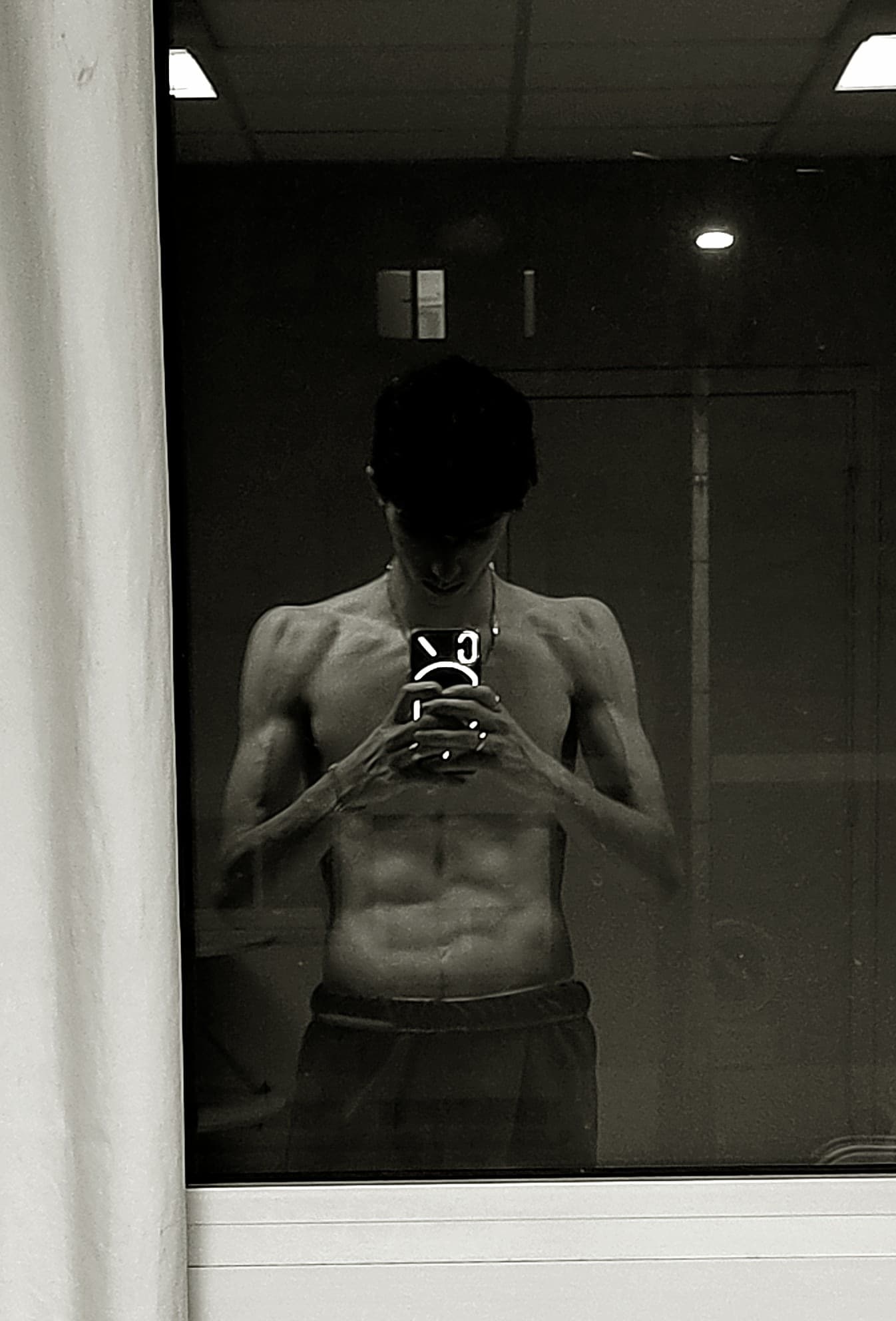 Ihsane - Rencontre BDSM à Les Moulins Profil de Ihsane, 37 ans, Rencontre BDSM à Les Moulins (Vaud)