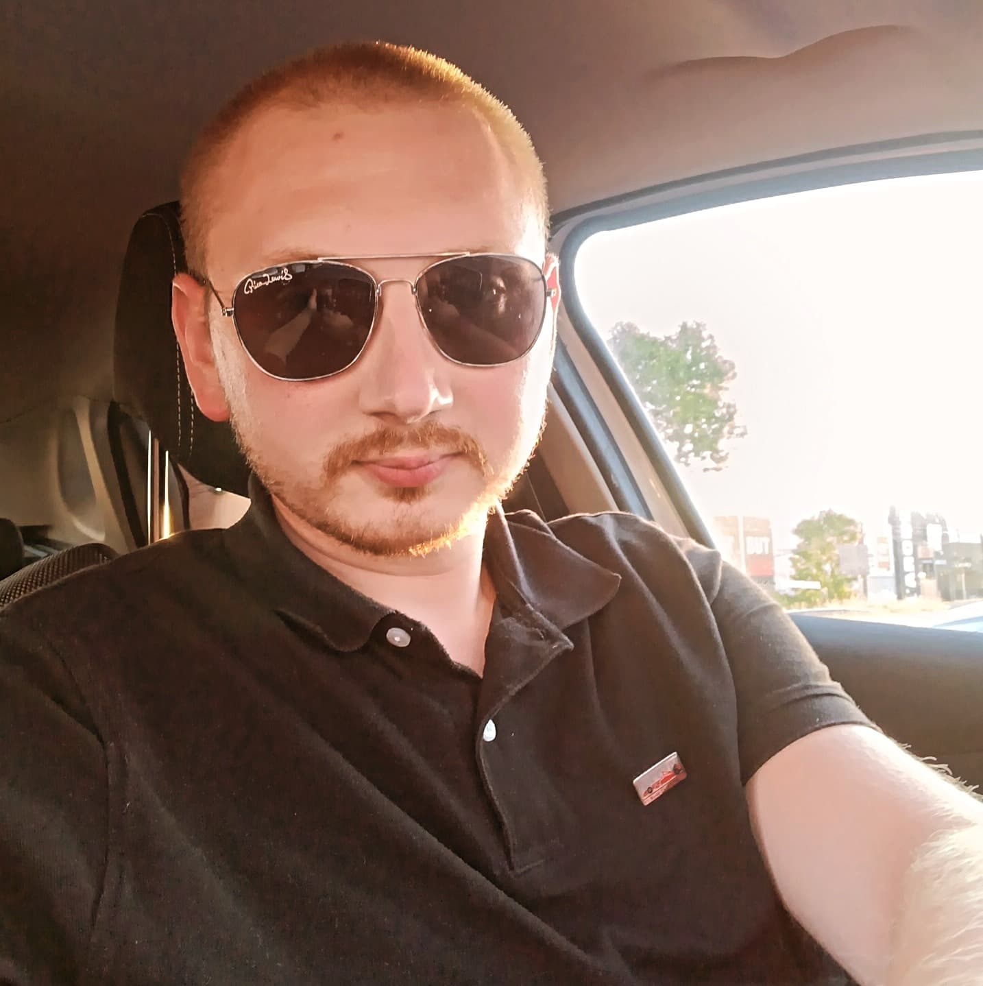 Karim - Rencontre BDSM à Chiasso Profil de Karim, 38 ans, Rencontre BDSM à Chiasso (Tessin)