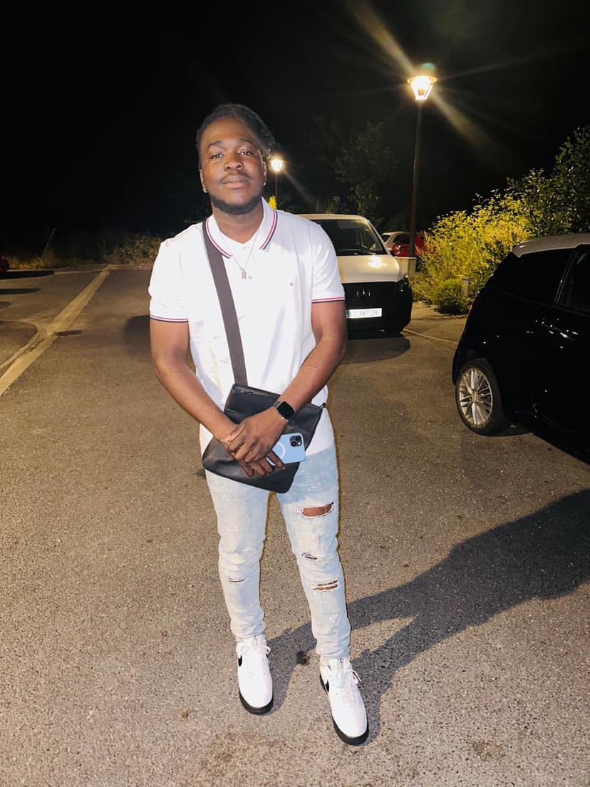 Zayan Rencontre bdsm Ranzo