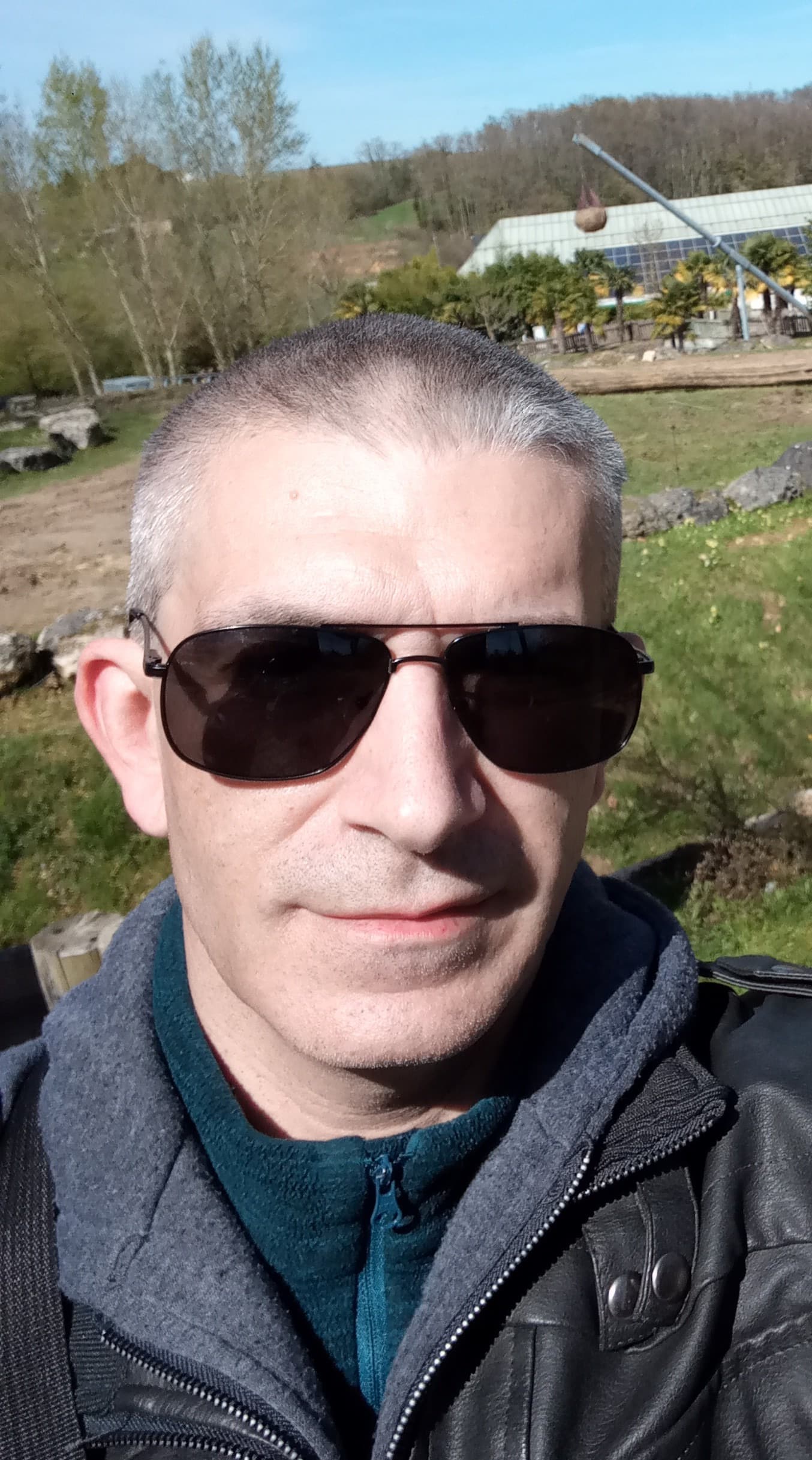 Khalil - Rencontre BDSM à Maschwanden Profil de Khalil, 35 ans, Rencontre BDSM à Maschwanden (Zurich)