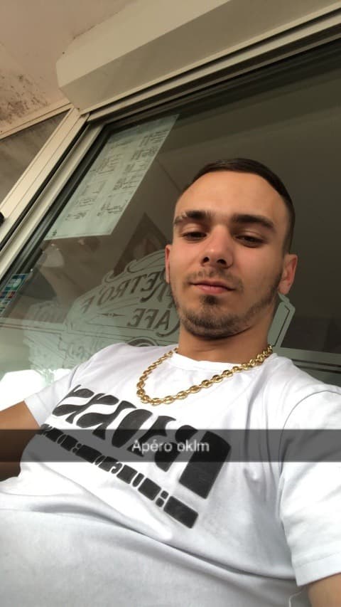 Orso - Rencontre BDSM à Féchy Profil de Orso, 41 ans, Rencontre BDSM à Féchy (Vaud)