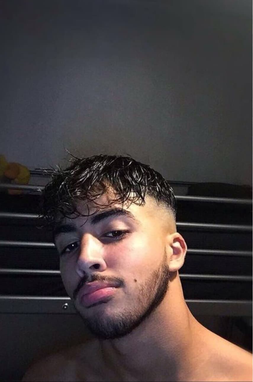 Issam - Rencontre BDSM à Colombier NE Profil de Issam, 26 ans, Rencontre BDSM à Colombier NE (Neuchâtel)