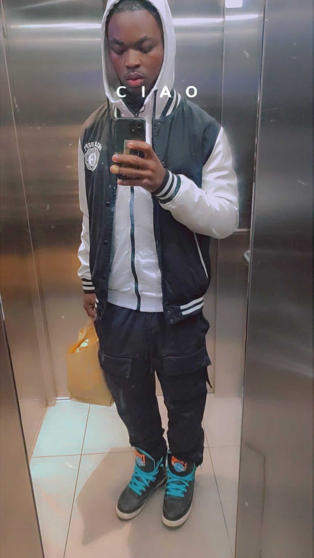 Térence - Rencontre BDSM à Bevaix Profil de Térence, 43 ans, Rencontre BDSM à Bevaix (Neuchâtel)