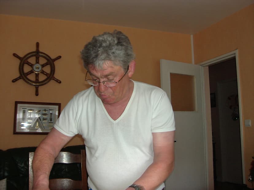 Caleb Rencontre bdsm Surrein