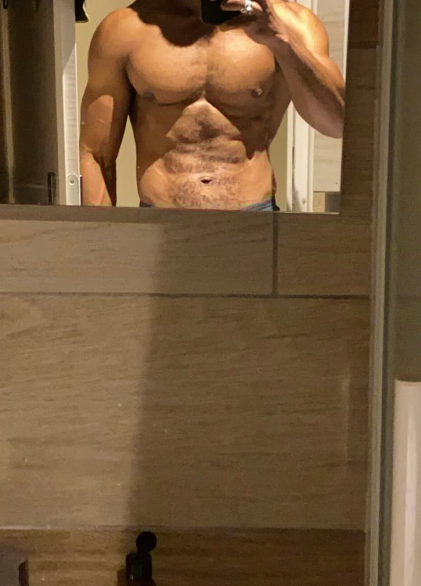 Santino Rencontre bdsm Burg im Leimental