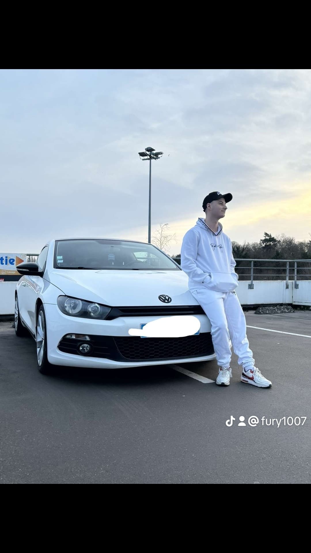 Enoha - Rencontre BDSM à Menziken Profil de Enoha, 32 ans, Rencontre BDSM à Menziken (Argovie)