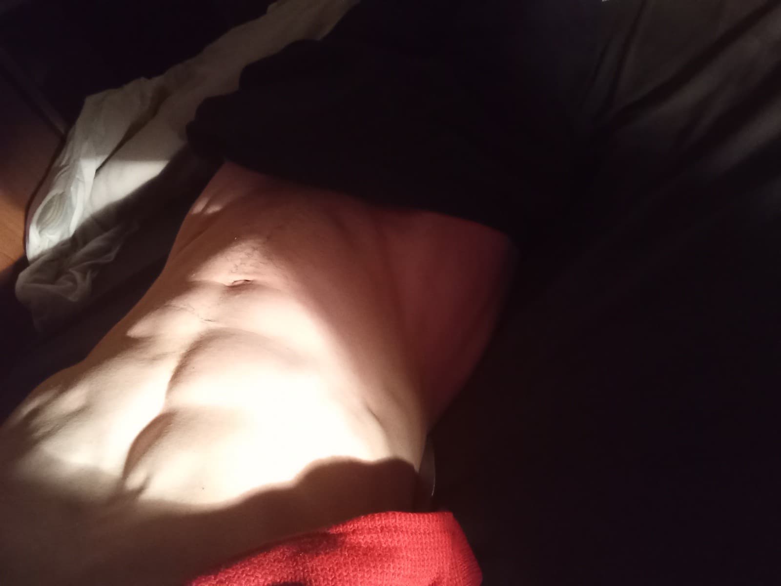 Hassan - Rencontre BDSM à Schliern b. Köniz Profil de Hassan, 27 ans, Rencontre BDSM à Schliern b. Köniz (Berne)