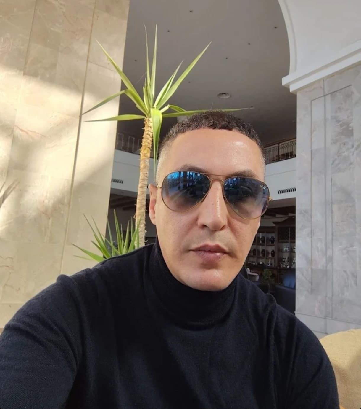 Emiliano - Rencontre BDSM à Ascharina Profil de Emiliano, 29 ans, Rencontre BDSM à Ascharina (Grisons)