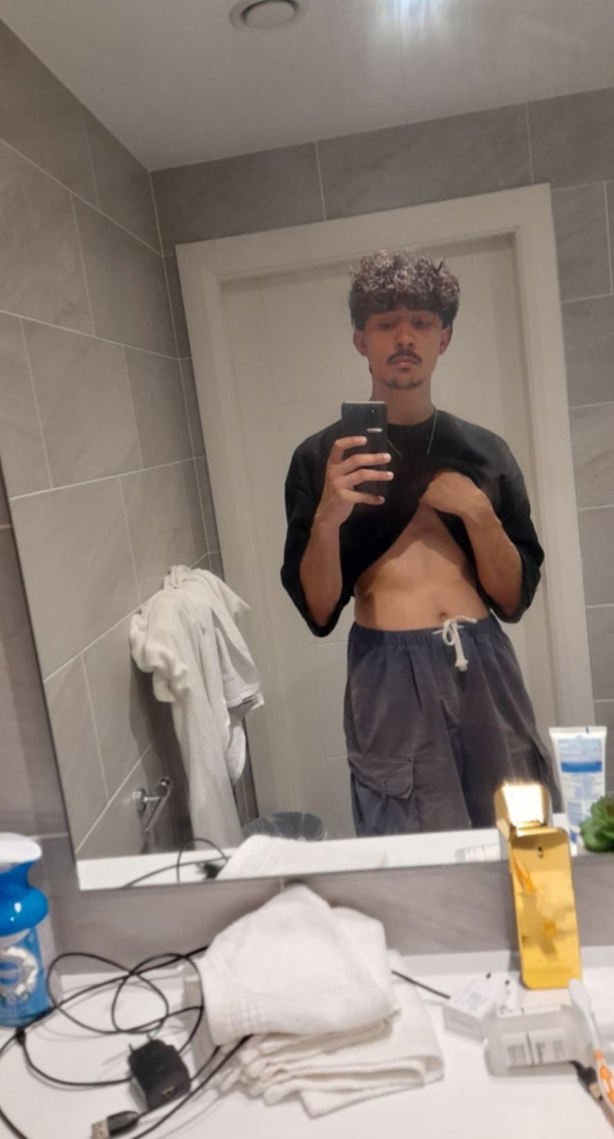 Timao - Rencontre BDSM à Susch Profil de Timao, 30 ans, Rencontre BDSM à Susch (Grisons)