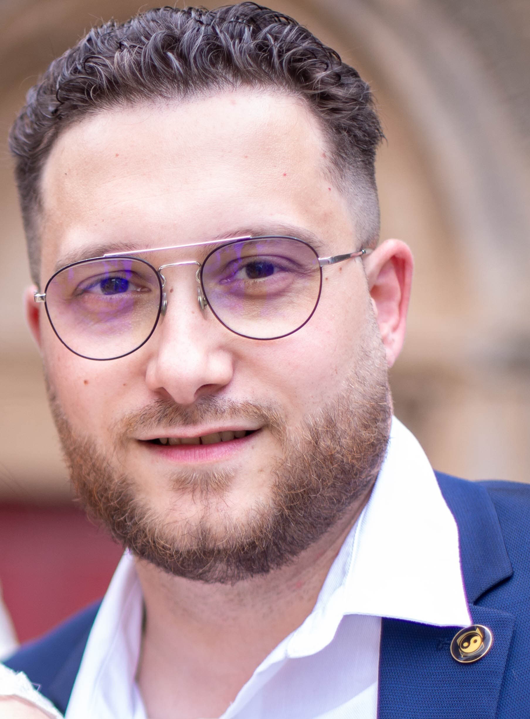 Mahdi - Rencontre BDSM à Oberbussnang Profil de Mahdi, 44 ans, Rencontre BDSM à Oberbussnang (Thurgovie)