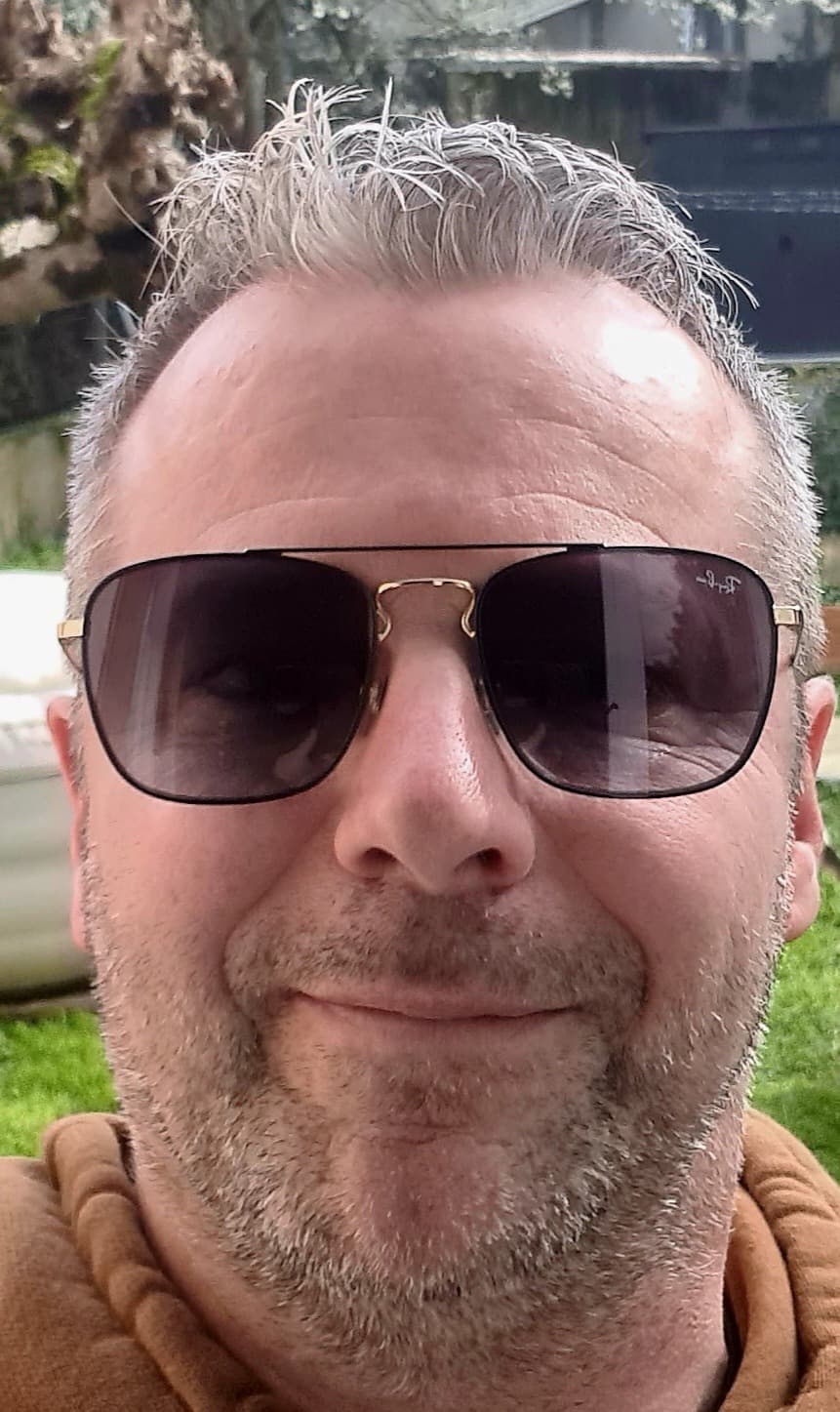 Junayd - Rencontre BDSM à Villeneuve VD Profil de Junayd, 37 ans, Rencontre BDSM à Villeneuve VD (Vaud)