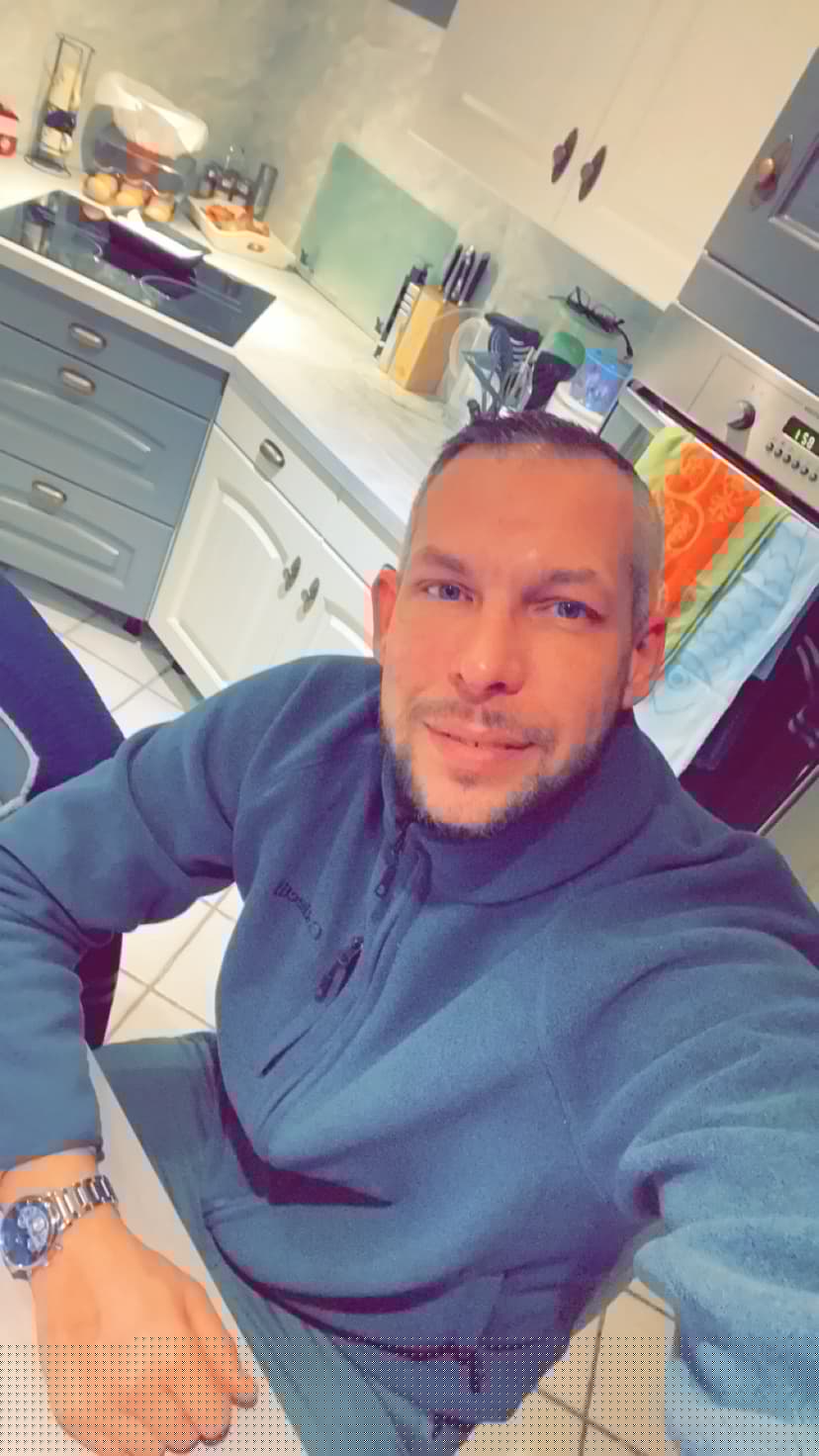 Ewenn Rencontre bdsm Ellikon an der Thur