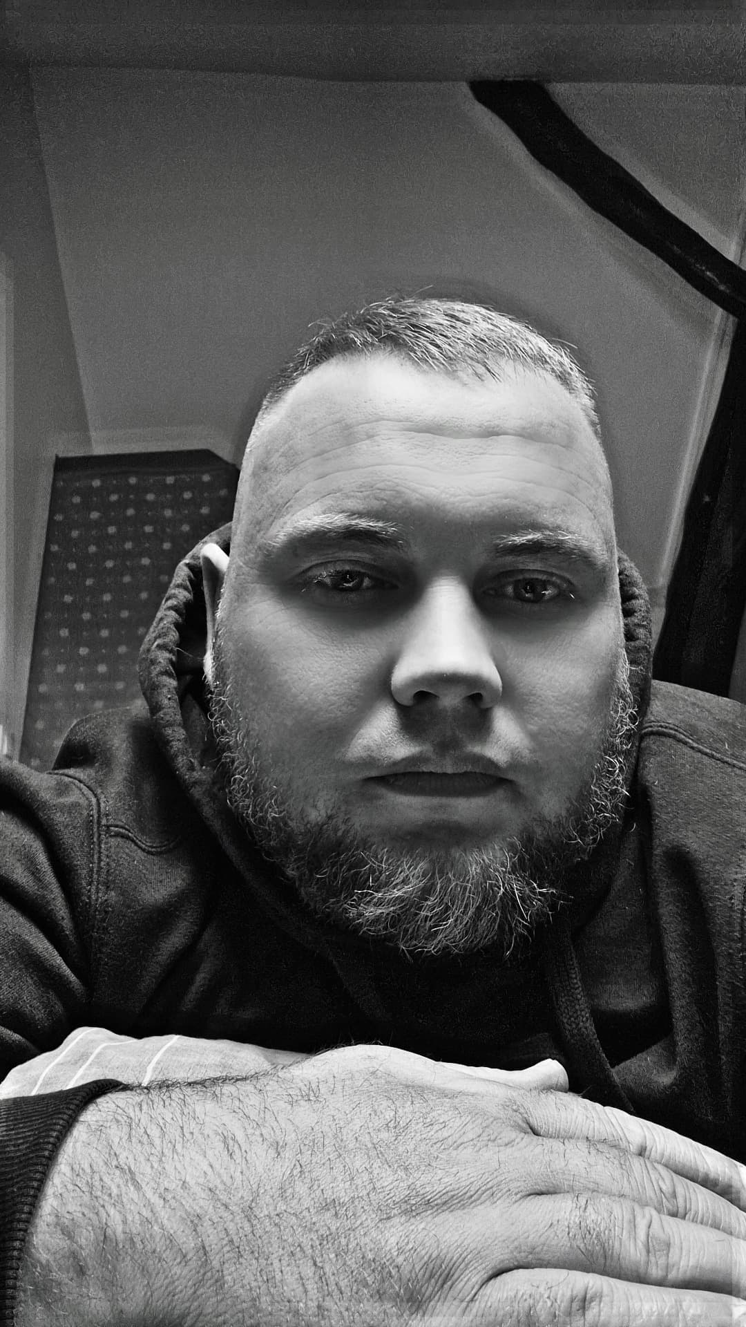 Kingsley - Rencontre BDSM à Viano Profil de Kingsley, 26 ans, Rencontre BDSM à Viano (Grisons)