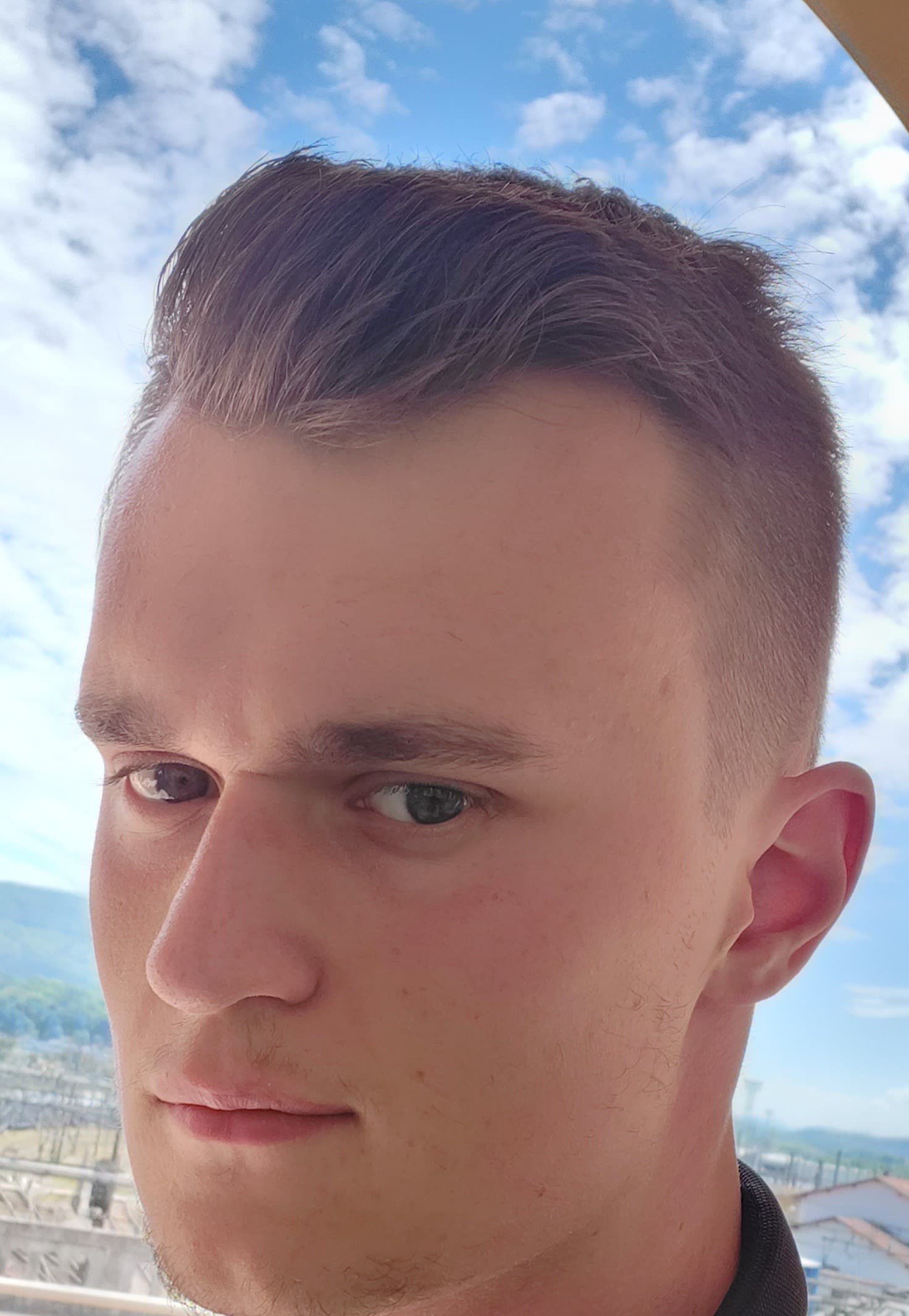 Fahim - Rencontre BDSM à Camuns Profil de Fahim, 35 ans, Rencontre BDSM à Camuns (Grisons)